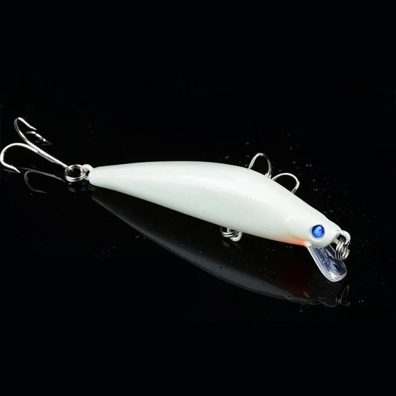 Isca Luminosa Noturna 8cm 8,5g com Ganchos Agudos