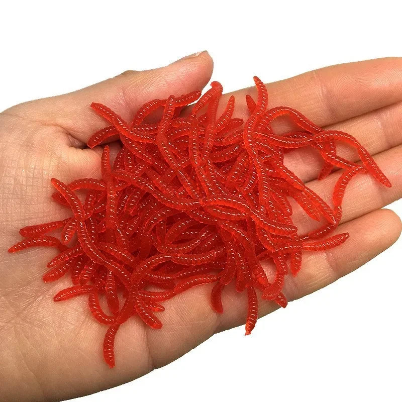 Isca de Minhoca Vermelha 5cm - Aroma Realista - 50 a 800 Peças
