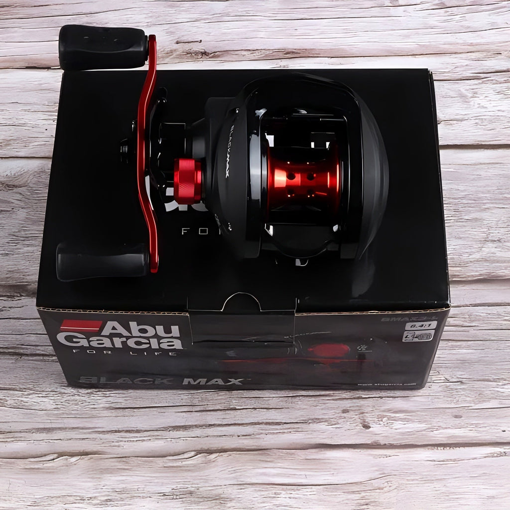 Carretilha Abu Garcia Black Max3 Anti-Cabeleira Drag 8,1kg Com 5 Rolamentos de Aço Inoxidável
