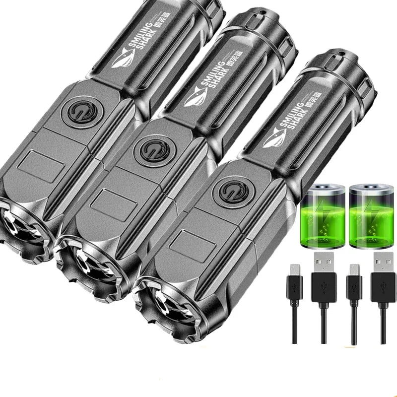 Lanterna Tática LED Recarregável USB Impermeável Longo Alcance